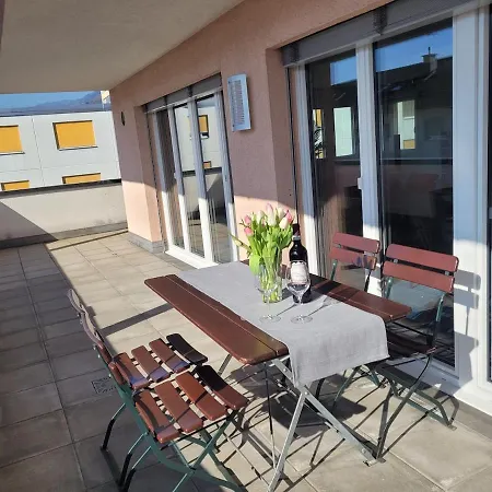 Ferienwohnung Rebstein Apartman